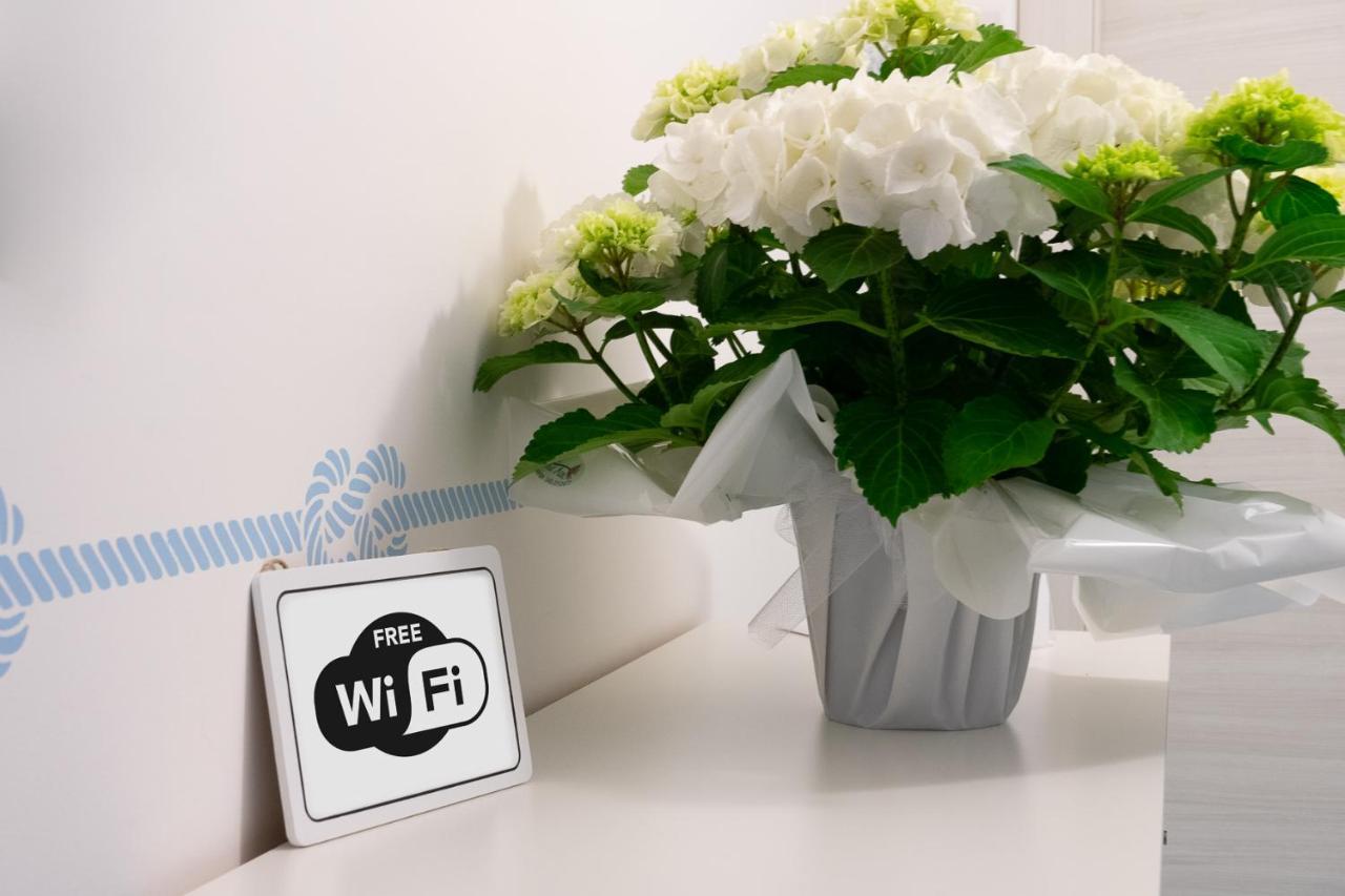 B&B Sperlonga Bagian luar foto