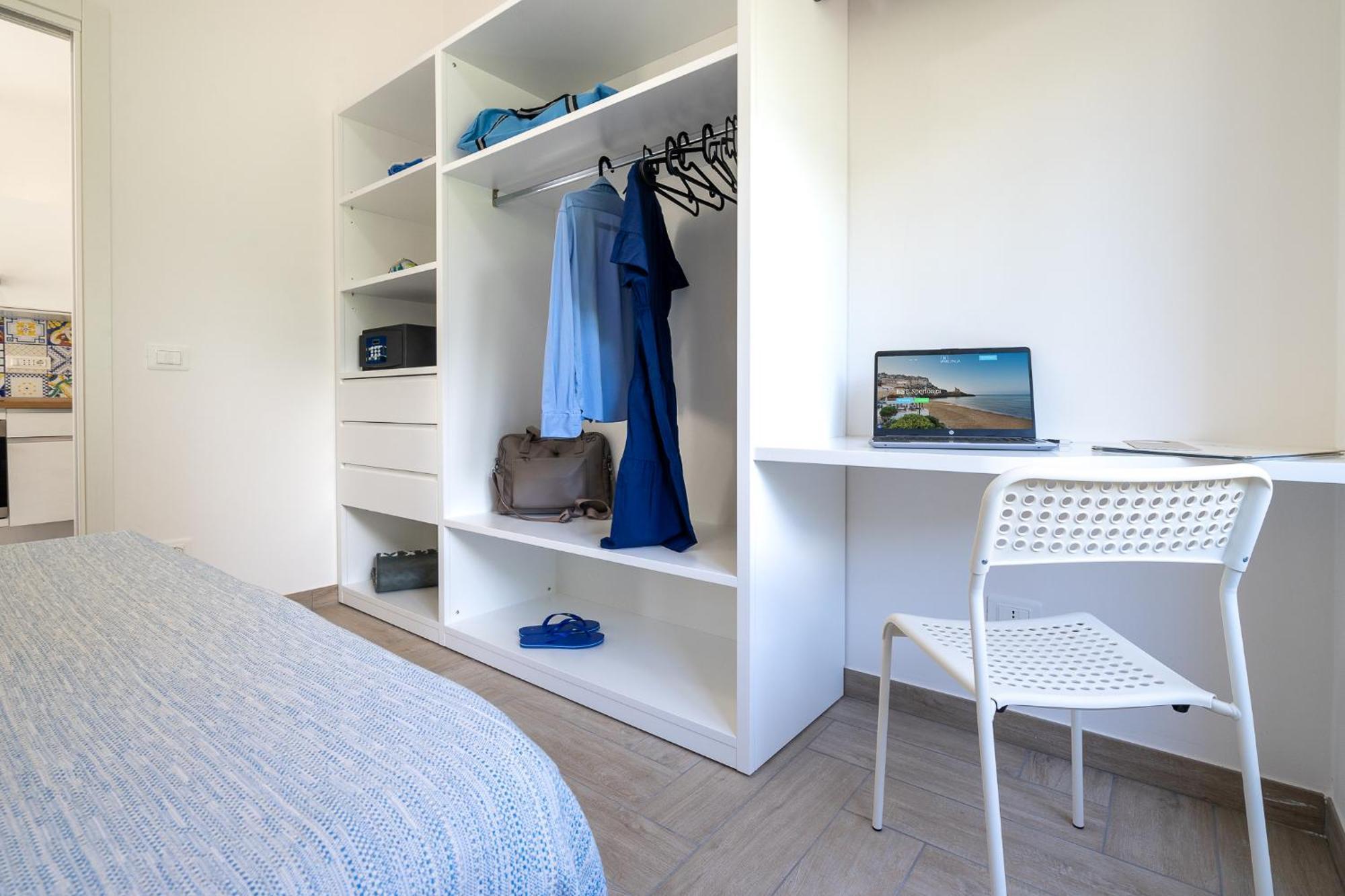B&B Sperlonga Bagian luar foto